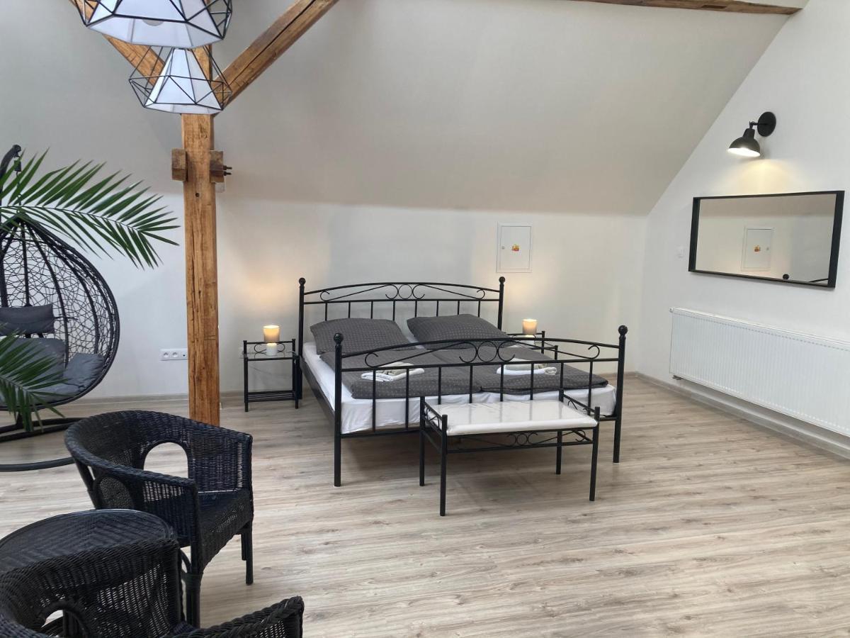 Apartmány pod Radhoštěm Rožnov pod Radhoštěm Exterior foto