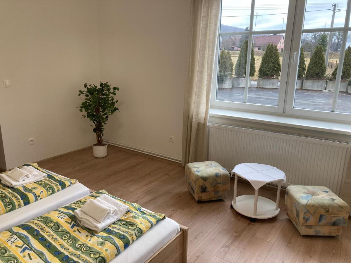 Apartmány pod Radhoštěm Rožnov pod Radhoštěm Exterior foto